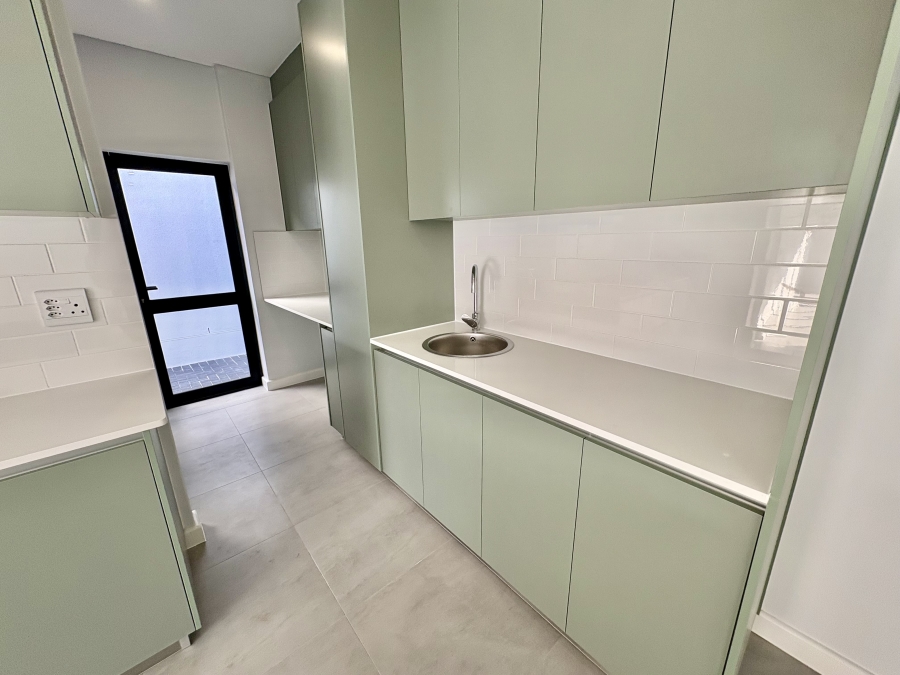 4 Bedroom Property for Sale in Sandown Western Cape